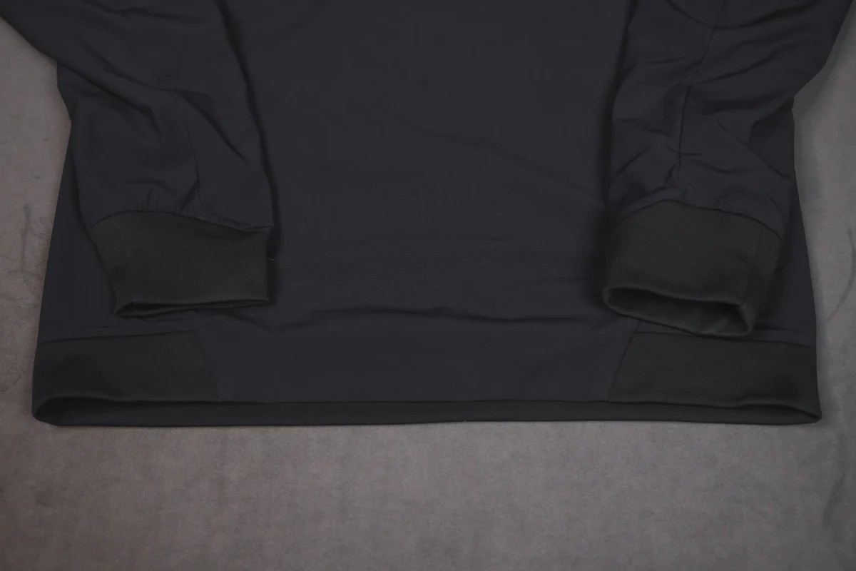 ARC'TERYX プロトンクルーネック｜袖口・裾