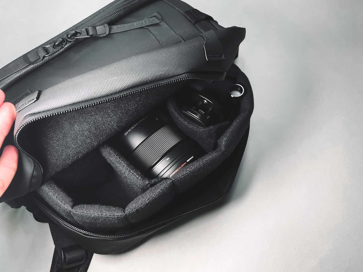Black Ember CITADEL DSLR|収納例
