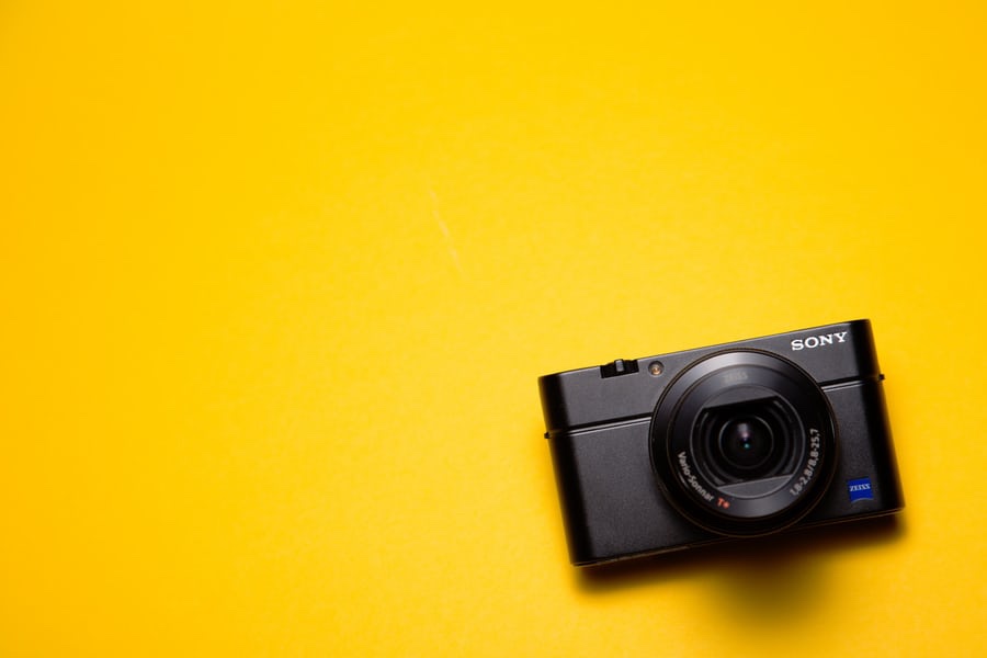 Vlogのカメラにコンデジを選ぶ5つのメリット【MoNomad】