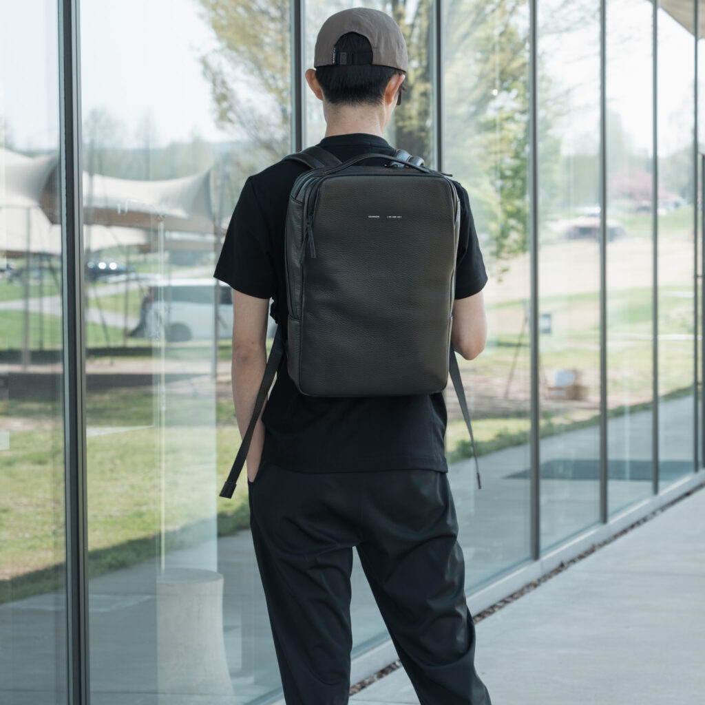 質感と実用性を両立】GRAMS28 150 Daypack ミニマル×ラグジュアリー随 