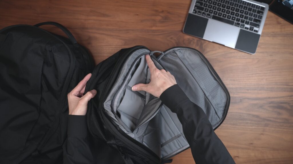 ABLE CARRY Max Backpack 2025|小物ポケット