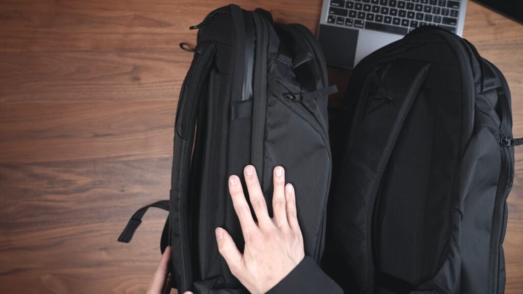 ABLE CARRY Max Backpack 2025|背面パッド