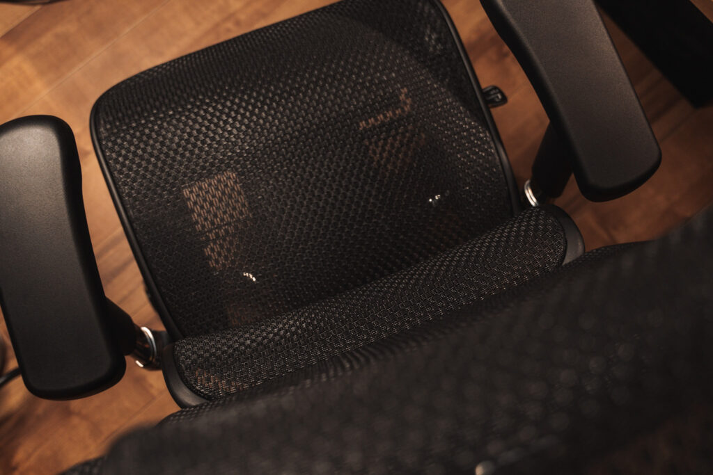 Ergohuman PRO2 Ottoman｜エラストメリックメッシュ